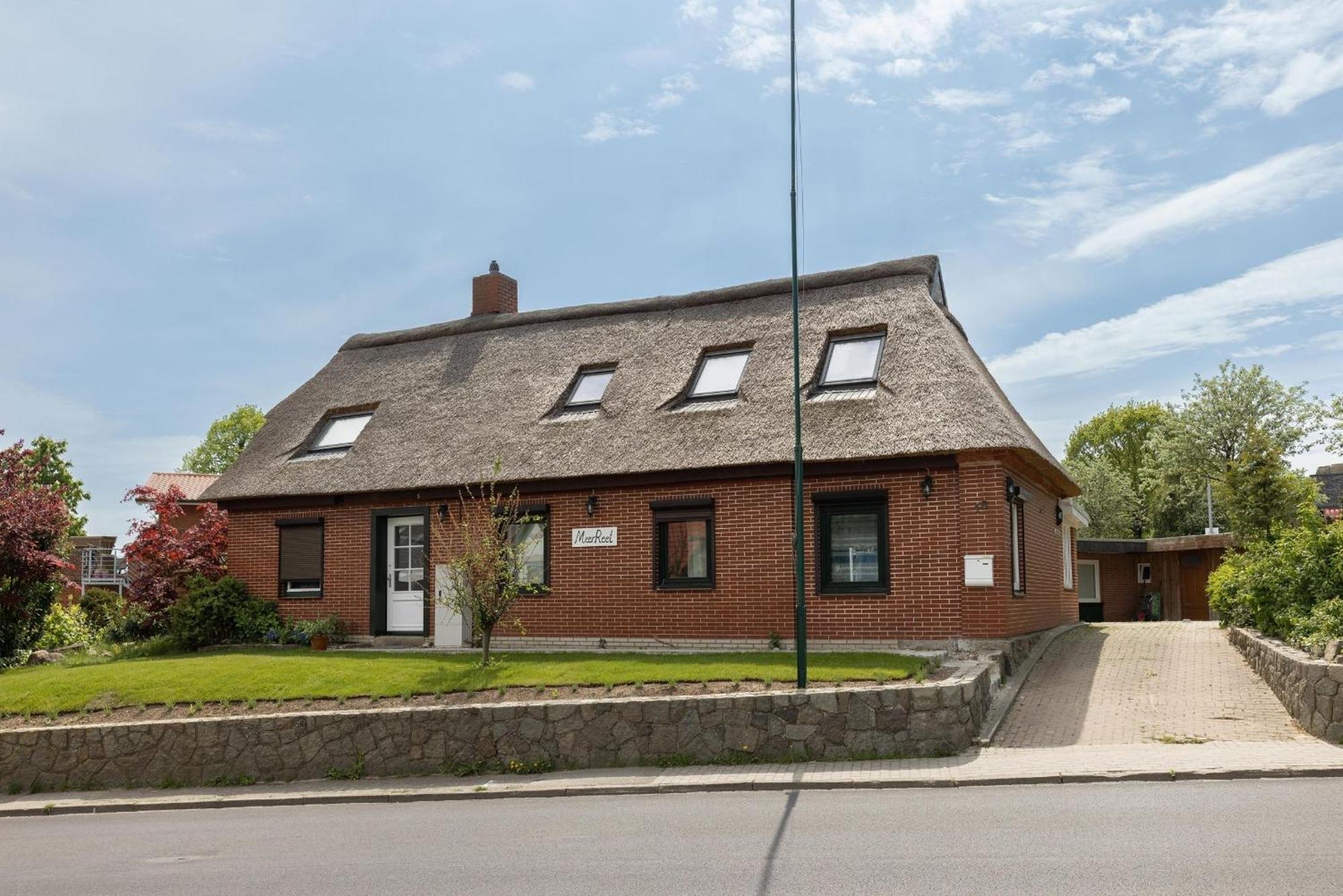 Haus Meerreet Reetglueck Groemitz Exterior photo